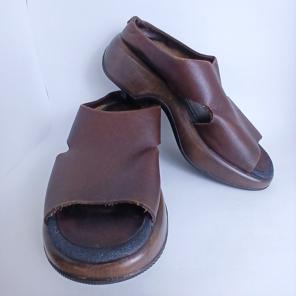 Dansko Solvei Women Brown Leather Sandals Slingback Wedge Y2K Boho Comfort